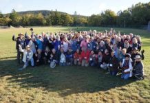 Painters Gather in Maine for First Fall Color Week