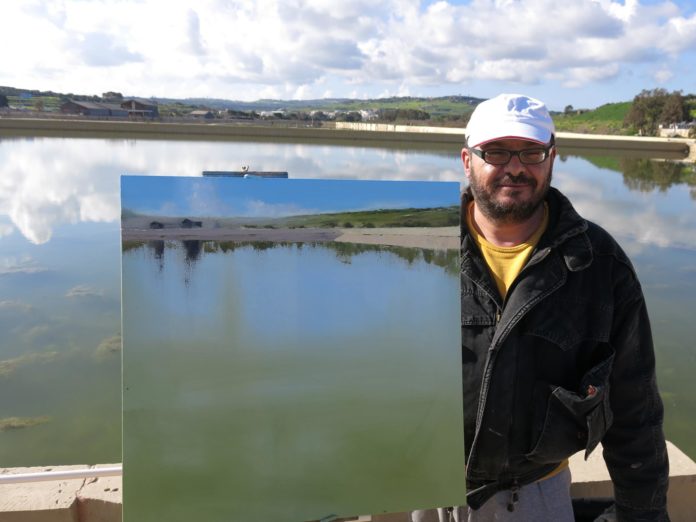 Andrew Borg and his plein air painting