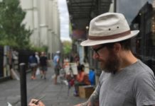 Along the River’s Edge: Painting NOLA en Plein Air Plein air watercolor artist Sean Friloux