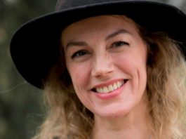 PleinAir Podcast 120: Impressionist Artist Christine Lashley on Painting and More Christine Lashley - Plein Air Podcast - OutdoorPainter.com