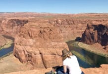 Amery Bohling, painting the Grand Canyon en plein air
