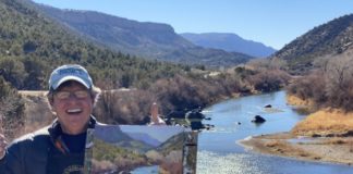 Chris Morel, painting outdoors