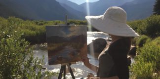 Olena Babak painting on location in Rocky Mountain National Park