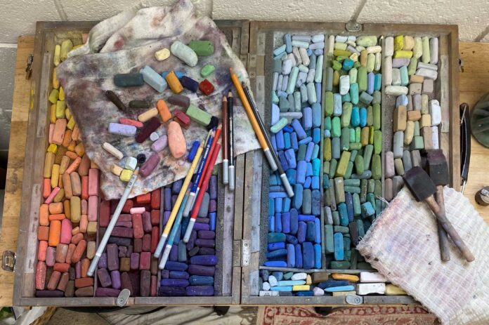 What Can You Do With Broken Pastels?