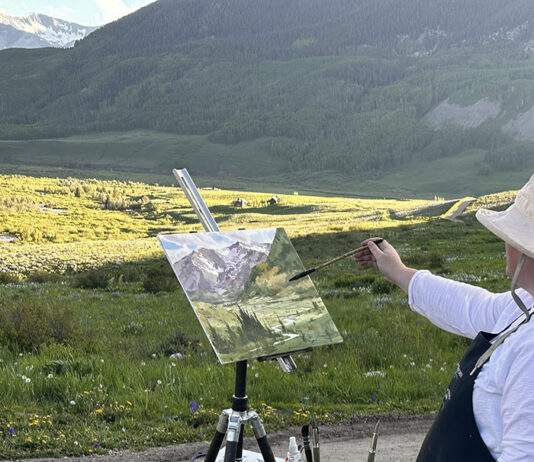 Brienne Brown painting en plein air in Crested Butte, CO