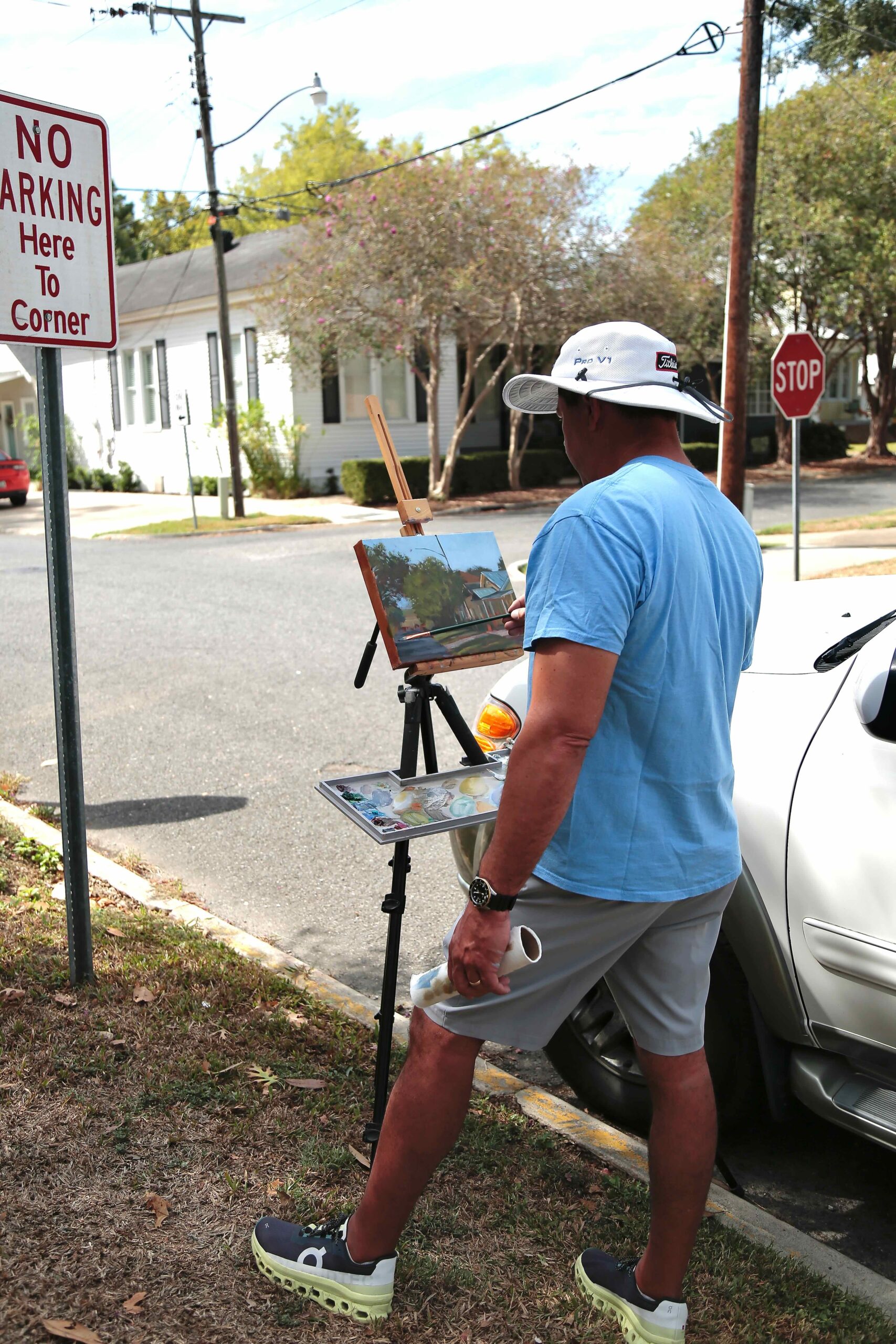 David Gary capturing a street scene in Beauregard Town