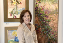 artist Chris Rapa with her work