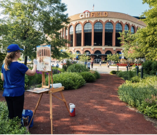 Theresa Kasun painting on location at the Mets stadium