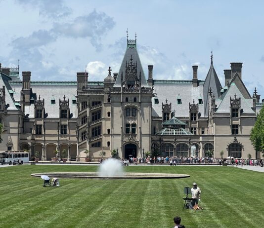 Plein Air Painters Enjoy the Biltmore Estate Biltmore Estate plein air painting
