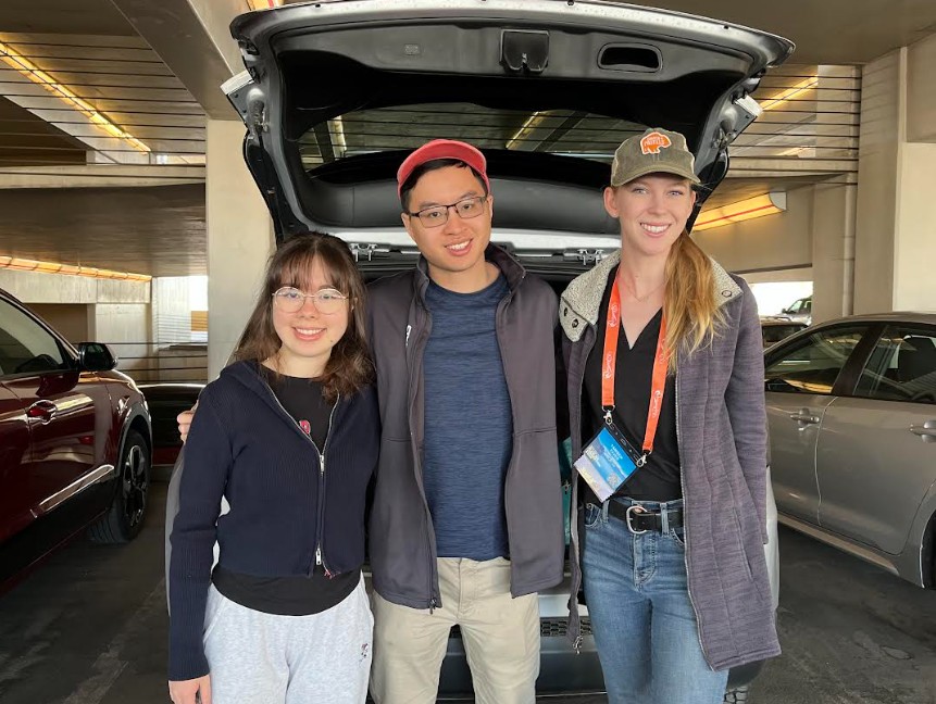 Left to Right: Eliza Hoffman (scholarship attendee), Kyle Ma, and Tamsen Taves on their way to a paint-out.