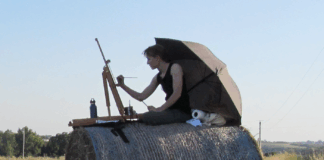 plein air artist - Hannah C. Heyer painting on location