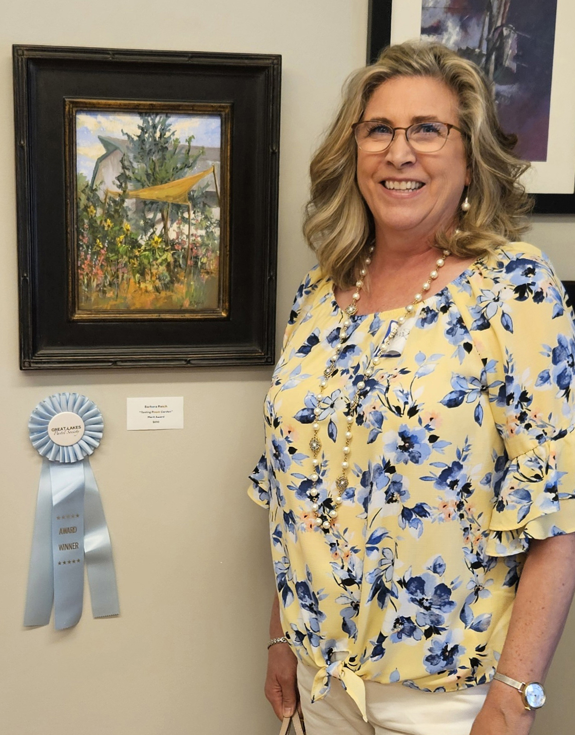 GLPS Master Pastelist Barbara Reich with her Merit Award