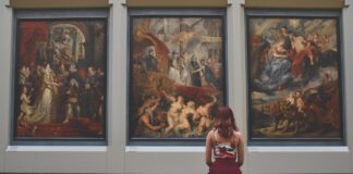 Making master copies in an art museum - Image by Pexels from Pixabay