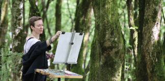 Artist Olga Abramova working on location