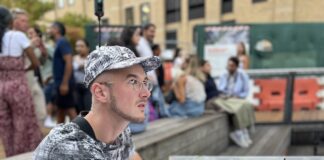 Heiner Radau, drawing the NYC Highline