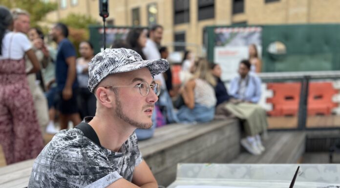 Did You Draw This?! Heiner Radau, drawing the NYC Highline